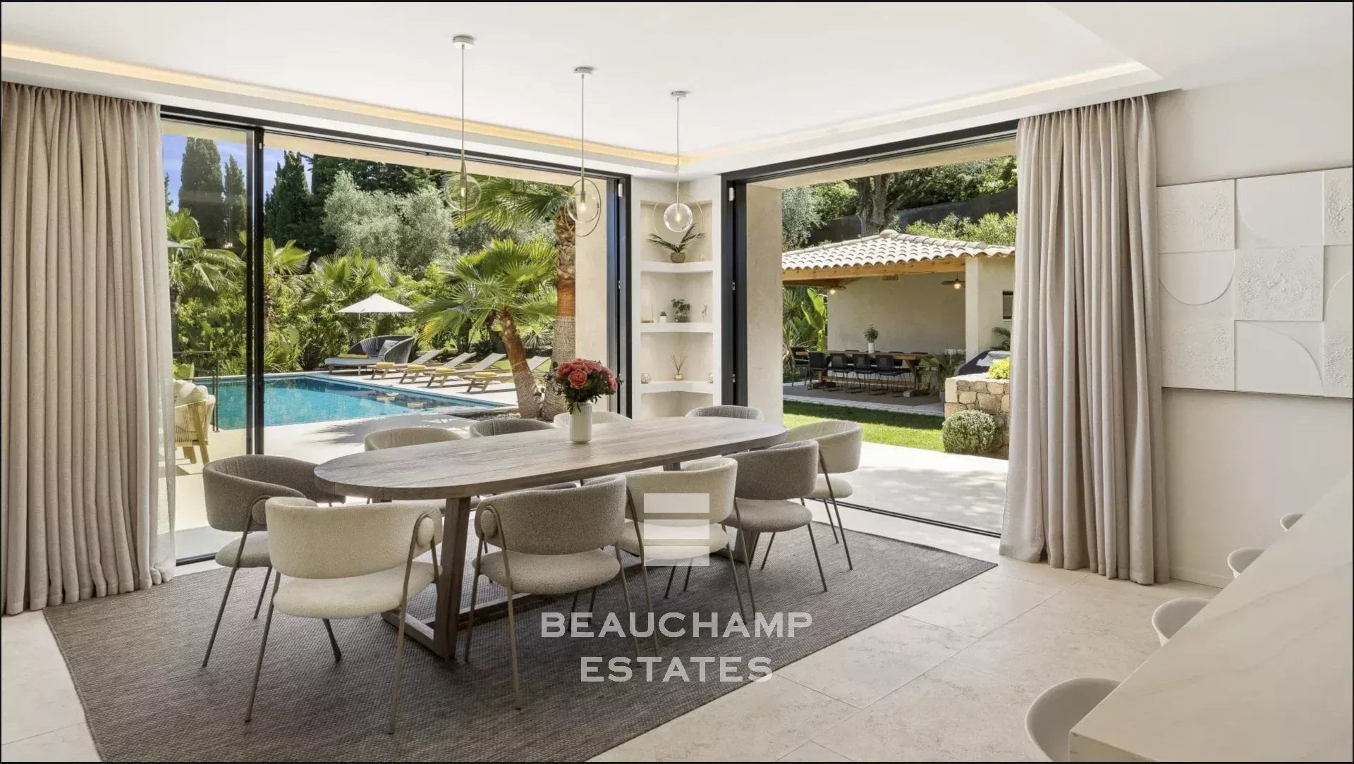 Villa néo-provençale 5 chambres avec piscine – Mougins 5-Bedroom Neo-Provençal Villa with Swimming Pool – Mougins