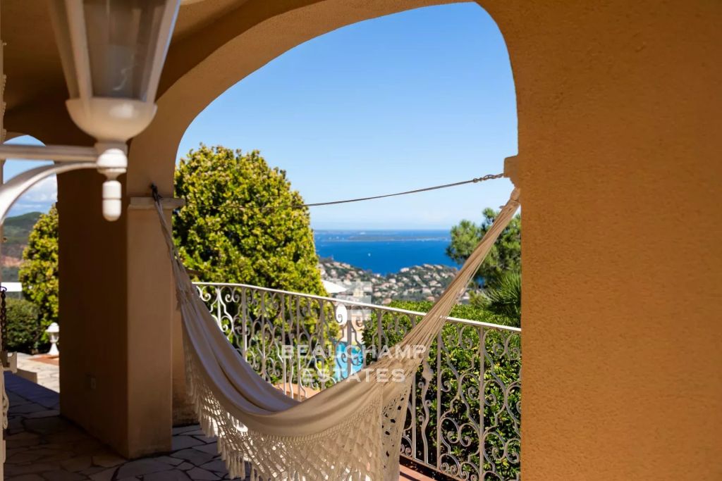5-Bedroom Villa with Panoramic Sea View – Le Trayas