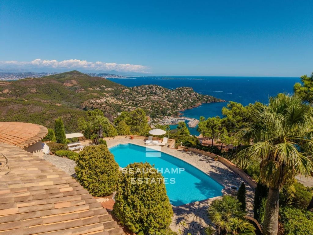 5-Bedroom Villa with Panoramic Sea View – Le Trayas