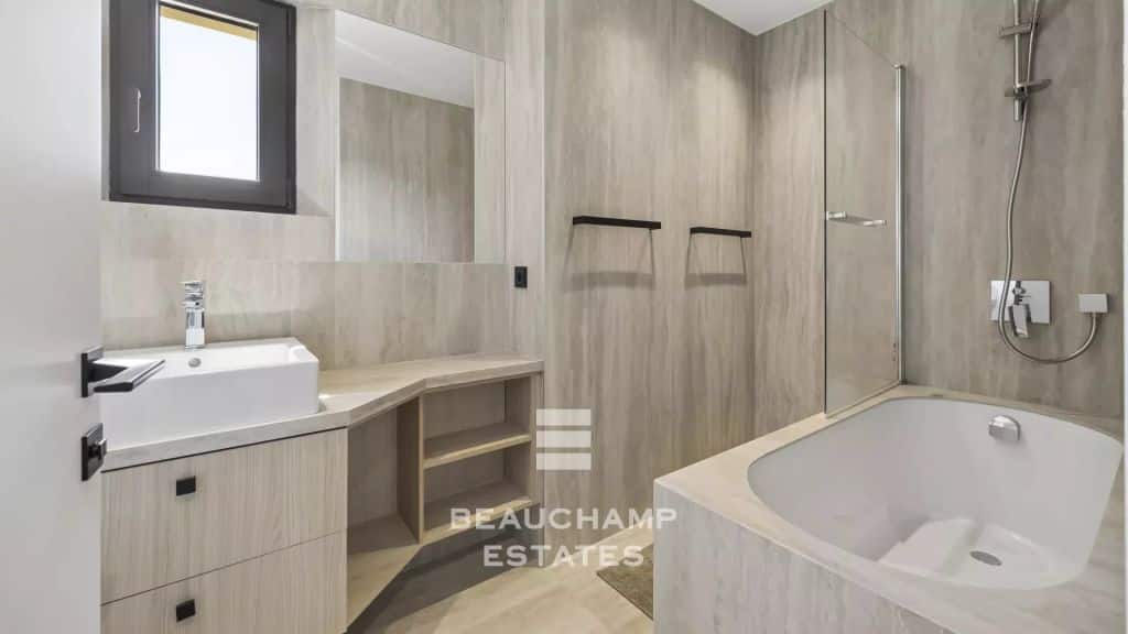 6-Bedroom neo-provençal villa with panoramic views – Gassin