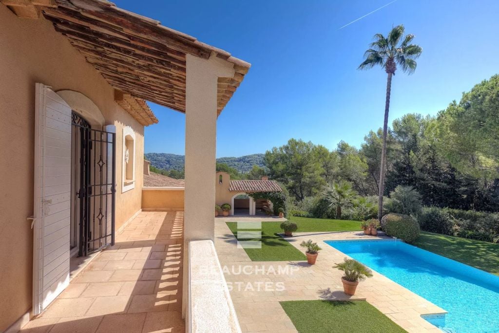 6-Bedroom Provençal Property in a Private Estate – Mougins