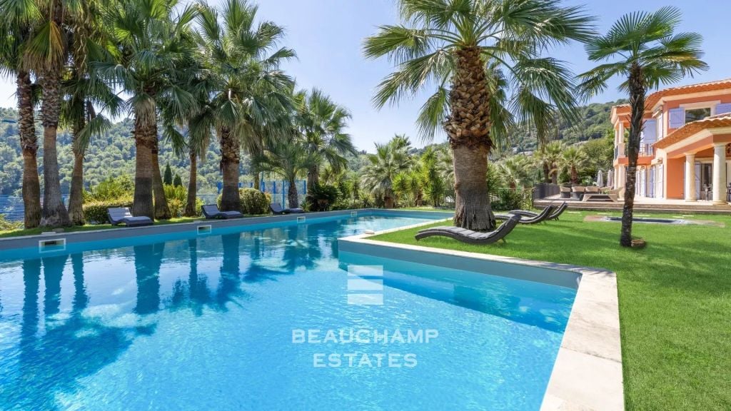 7-Bedroom Provençal Villa with Resort-Style Feel – Grasse