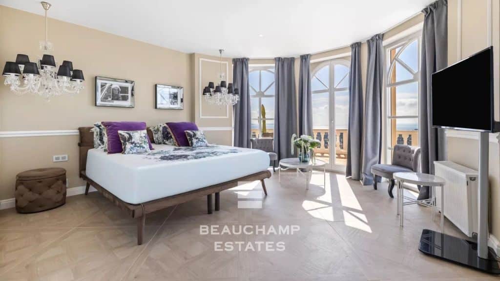 Art Deco Villa with 5 Bedrooms and Panoramic Sea Views – Mandelieu-La Napoule