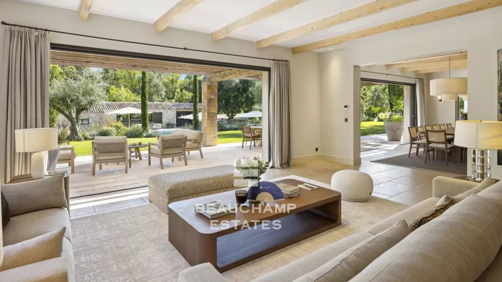 Exclusive – Private estate with 12 bedrooms and swimming pool – Valbonne