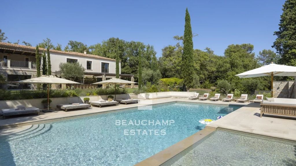 Exclusive – Private estate with 12 bedrooms and swimming pool – Valbonne
