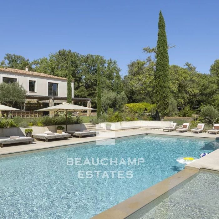 Exclusive – Private estate with 12 bedrooms and swimming pool – Valbonne