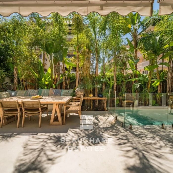 Ground-floor apartment with private pool – Cannes Palm Beach