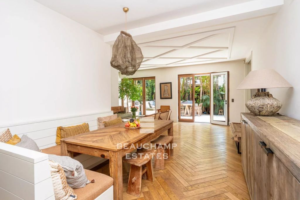 Ground-floor apartment with private pool – Cannes Palm Beach