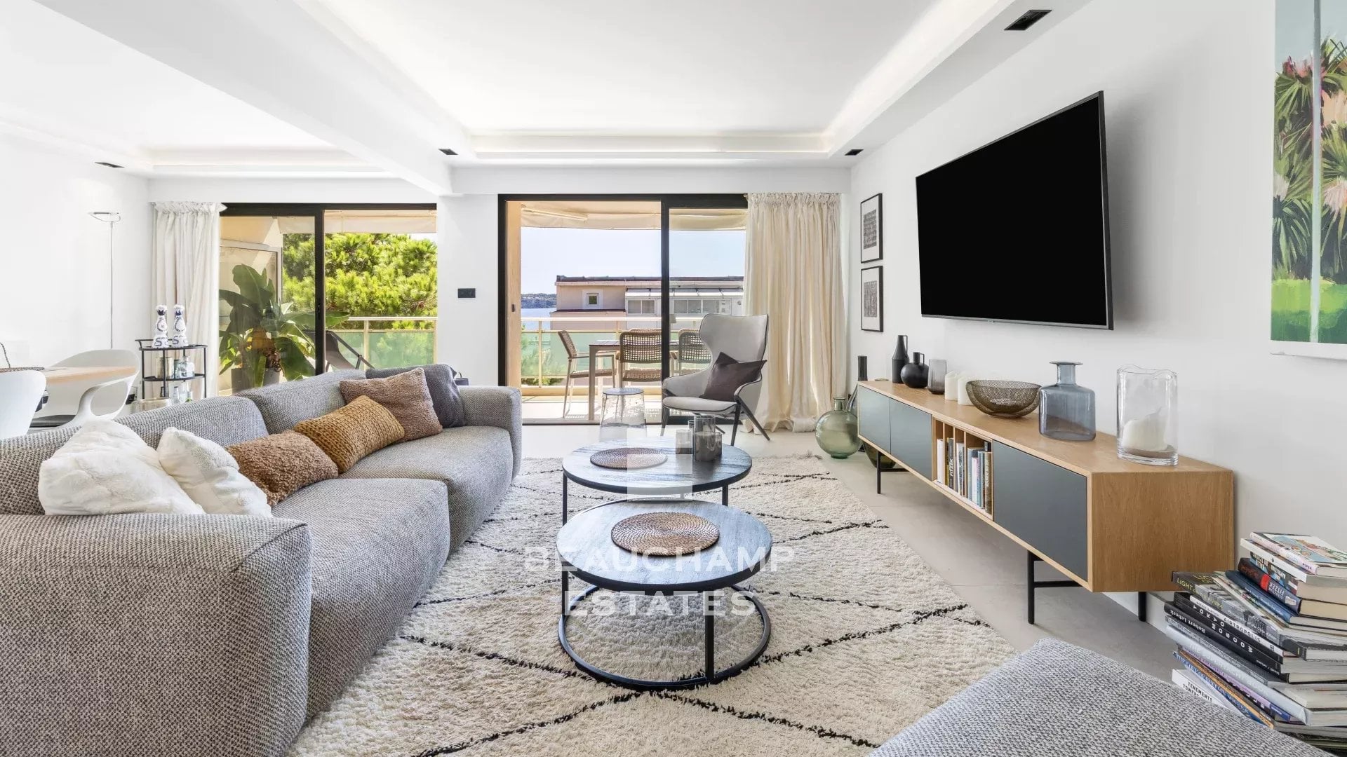 Penthouse de luxe avec vue mer panoramique – Cannes Palm Beach Luxury Penthouse with Panoramic Sea Views – Cannes Palm Beach