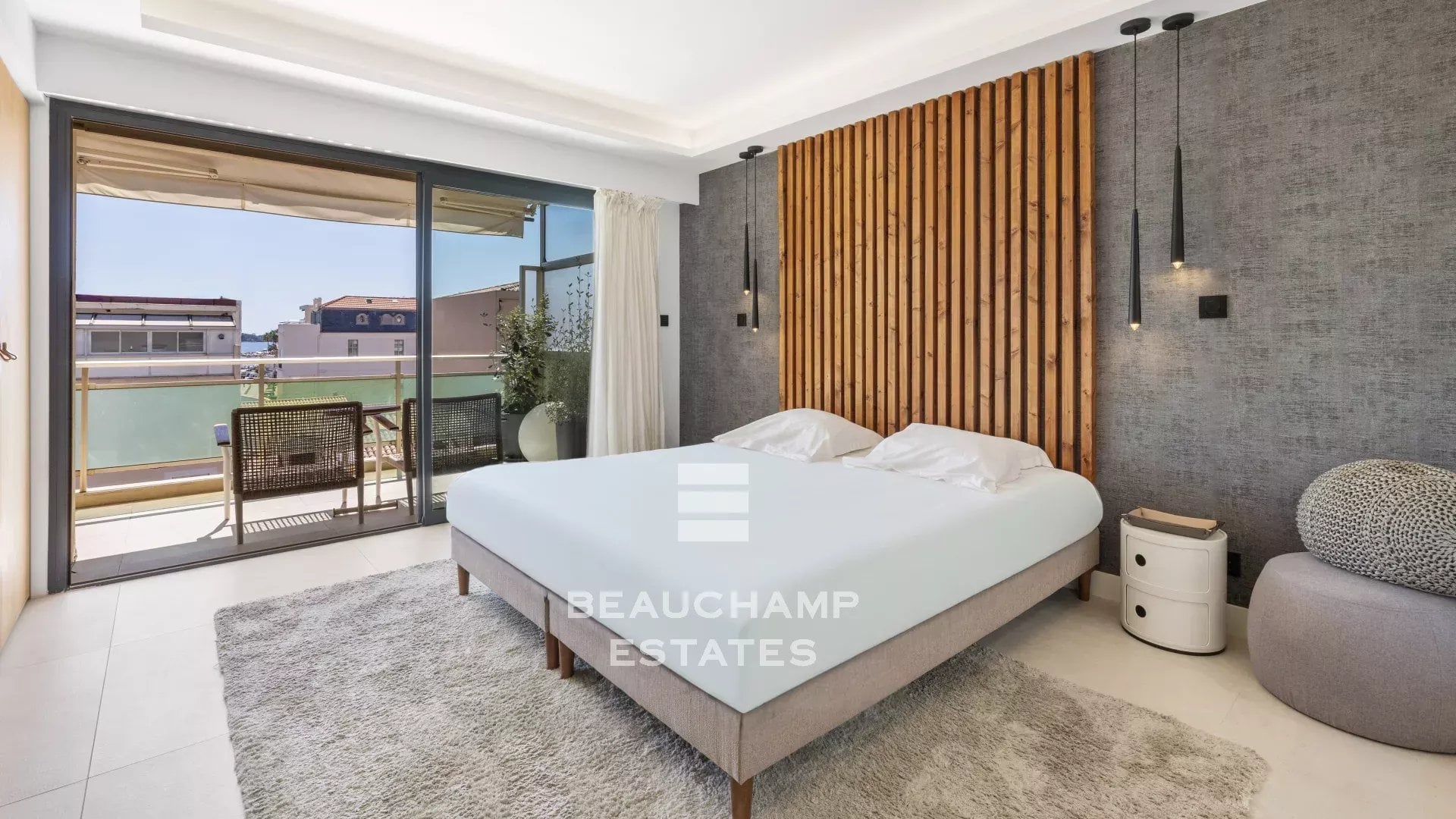 Penthouse de luxe avec vue mer panoramique – Cannes Palm Beach Luxury Penthouse with Panoramic Sea Views – Cannes Palm Beach
