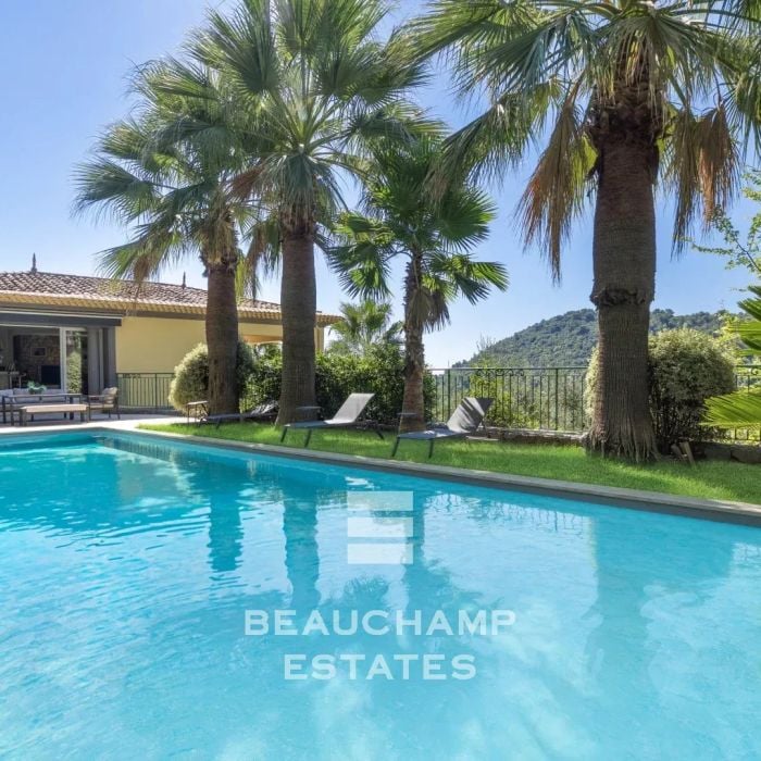 Villa with Two Independent Apartments and Hotel Development Potential – Grasse