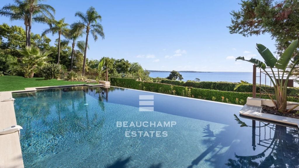 Fully Renovated Villa with Breathtaking Sea Views and Infinity Pool