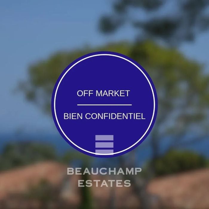 Off-market villa with sea views