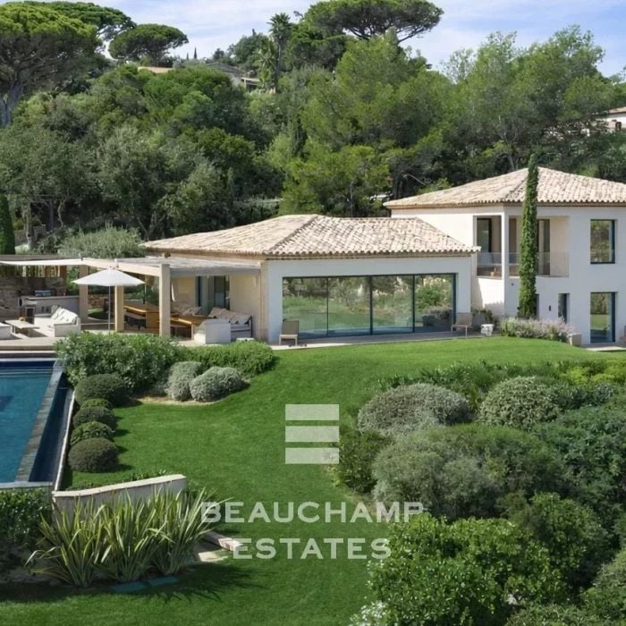 Saint-Tropez Les parcs – Propriété prestigieuse avec accès direct à la mer