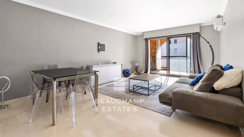 Top-floor 4-room apartment – Mougins Tournamy