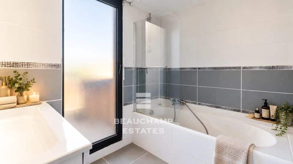 Top-floor 4-room apartment – Mougins Tournamy