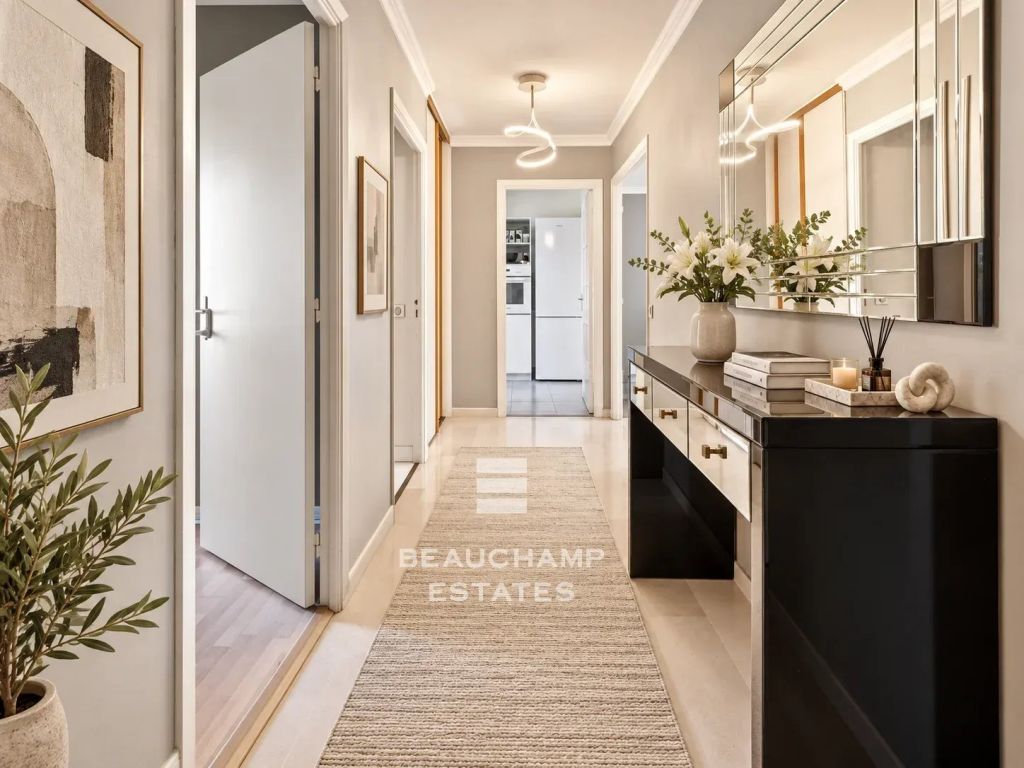 Top-floor 4-room apartment – Mougins Tournamy